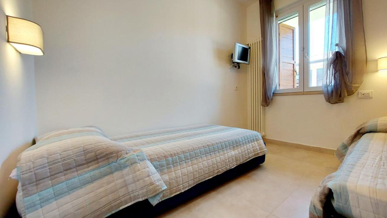 Narcisa View Lake&Pool Apartment Bardolino Ngoại thất bức ảnh